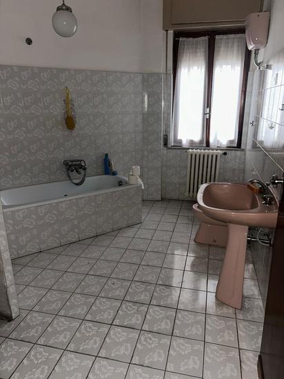  id.5266057